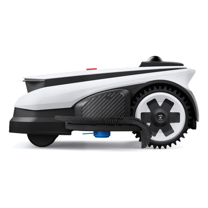 Ecovacs GOAT A1600 LiDAR Pro — 6