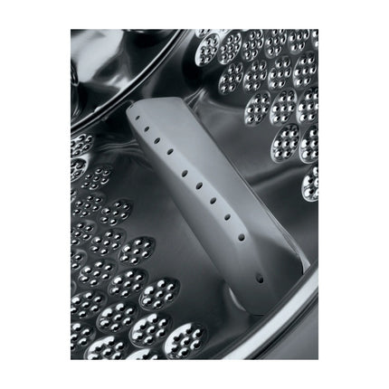 AEG L8FBE48SCI, interior 2