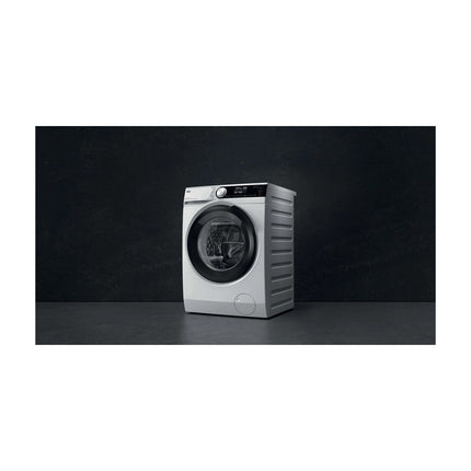 AEG LFR83844VE, in a room setting