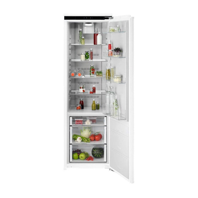 Built-in refrigerator AEG TK9CS181DC