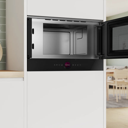 Bosch BFR7221B1 Iebūvējamā mikroviļņu krāsns, 4. attēls