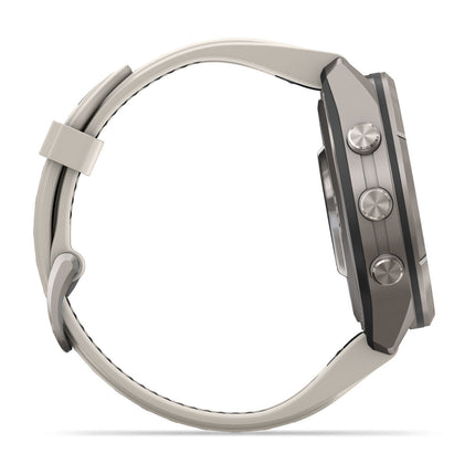 Garmin Fenix 9 Pro 43mm inReach Titanium Fog Gray, detaļa, 5. attēls