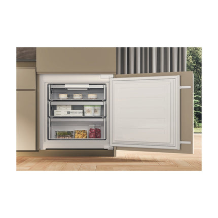 Whirlpool SP40 812 EU 2 Iebūvējams ledusskapis, image 6