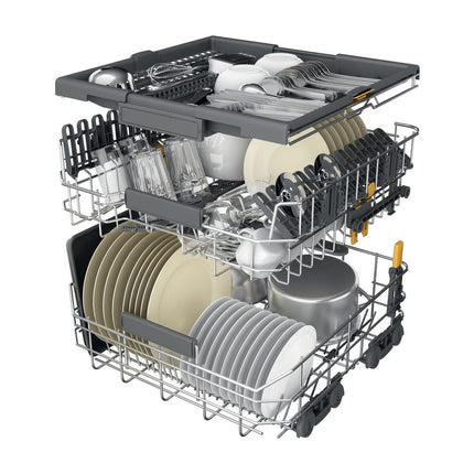 Whirlpool W7F HS31, interior 2