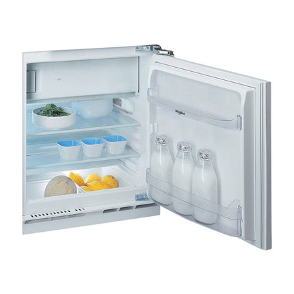Whirlpool WBUF011 Iebūvējams ledusskapis